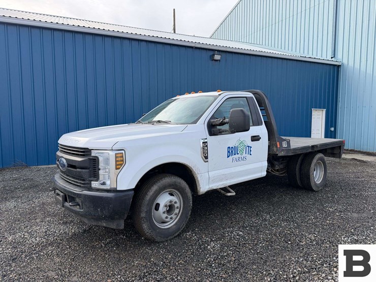 2019-ford-f350-image-3