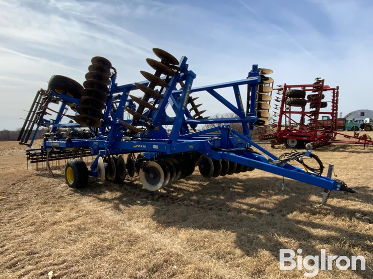 2012-landoll-2430-11-24-image-3