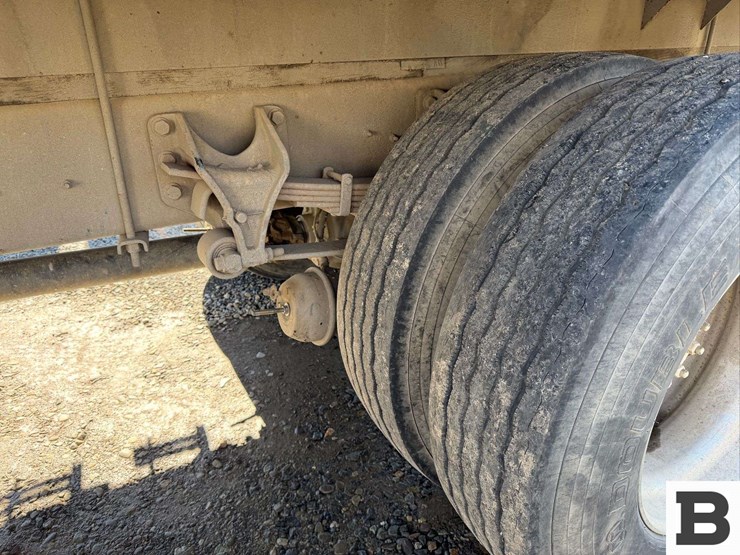 2007-international-durastar-4300-image-10