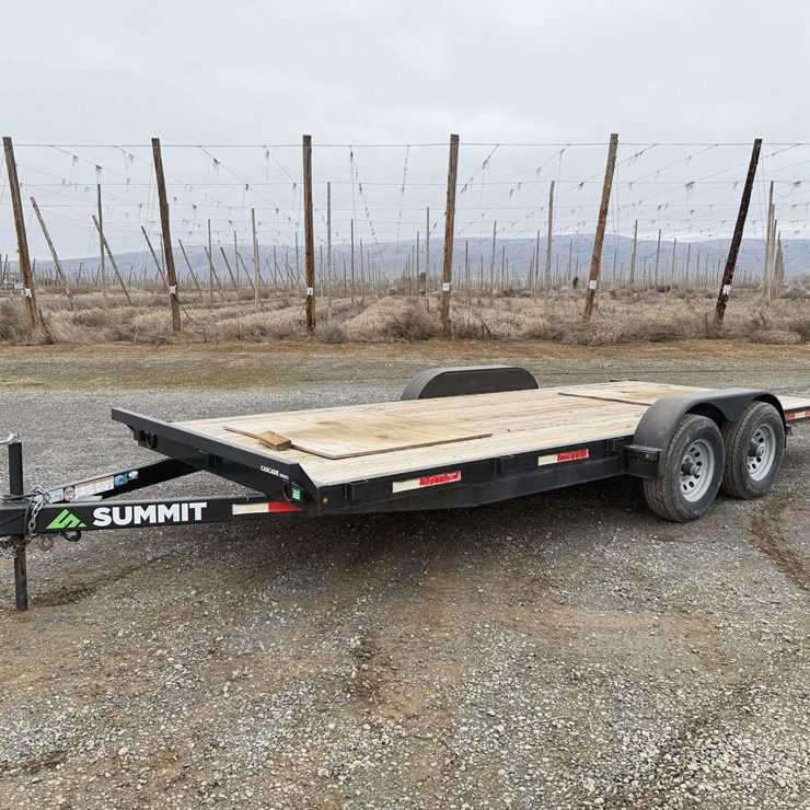 2017 Summit C5FB718TA3-RF Utility Trailer
