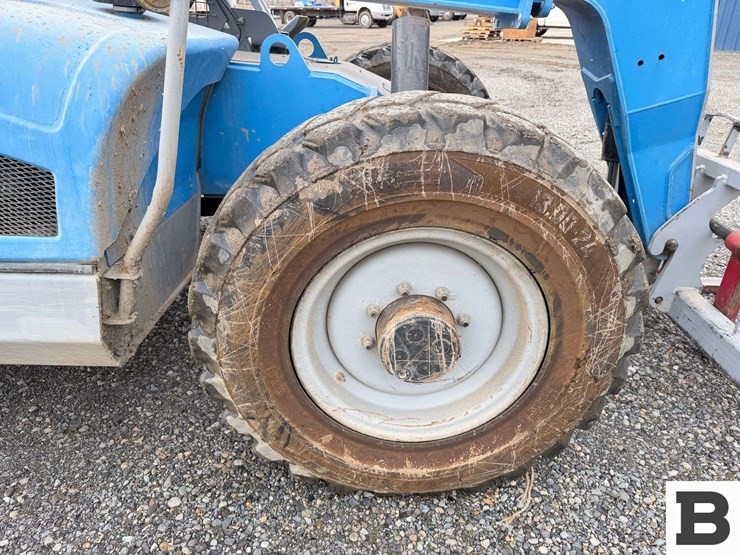 2013-genie-gth844-image-39