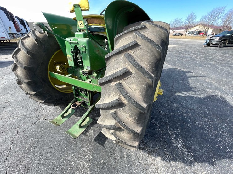 john-deere-4430-image-17
