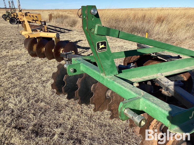 john-deere-620-image-9