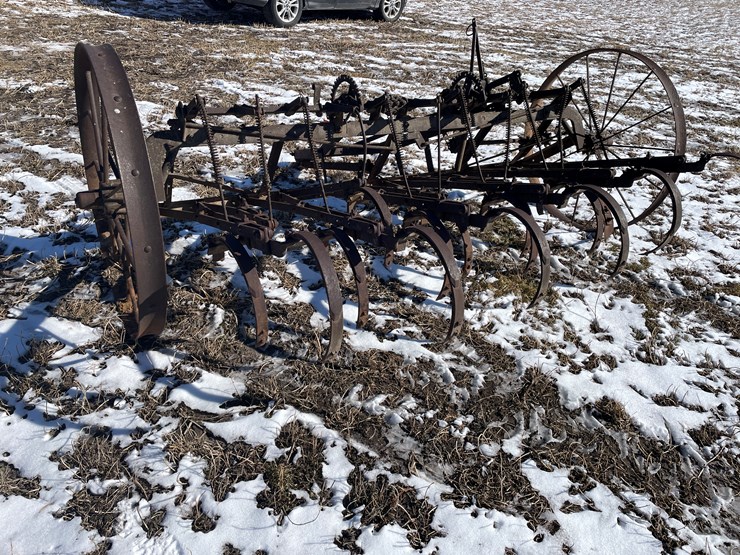 #3264-•-vintage-8'-digger-image-7