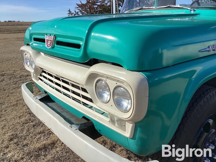 1960-ford-f600-image-11