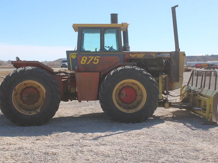 1980-versatile-875-image-6