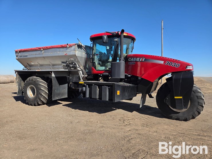 2012-case-ih-titan-3030-image-3