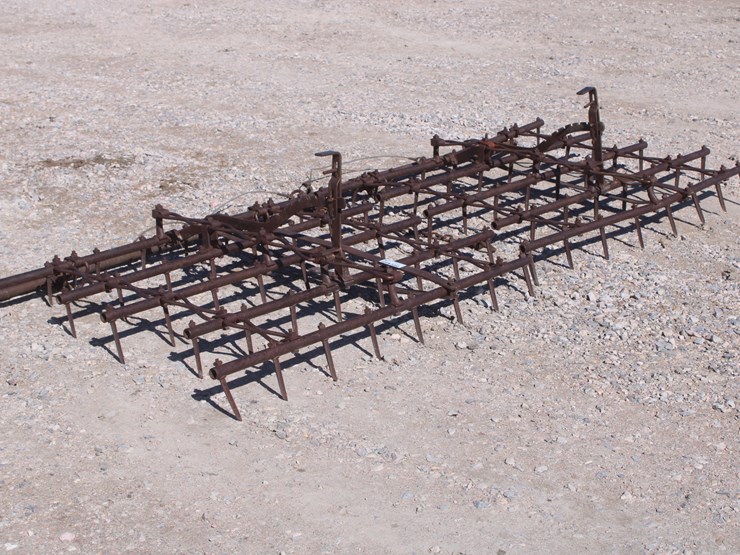 #2052-•-two-5ft-sections-of-spike-harrows-with-evener-image-7