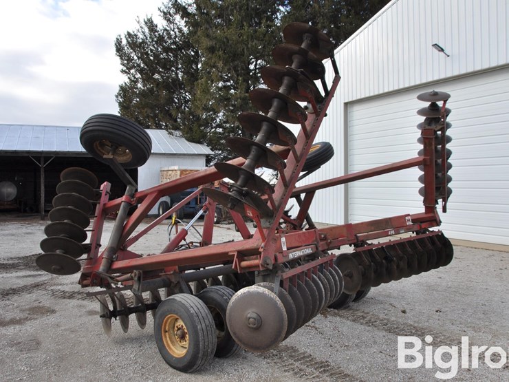 international-490-image-7