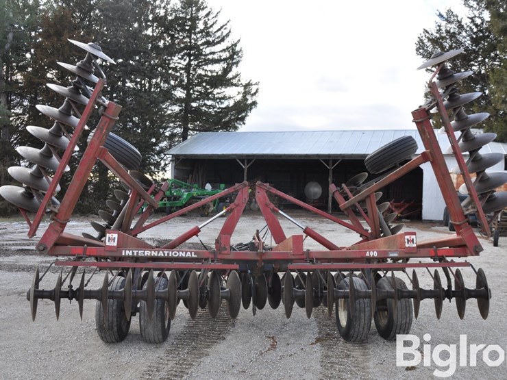 international-490-image-6