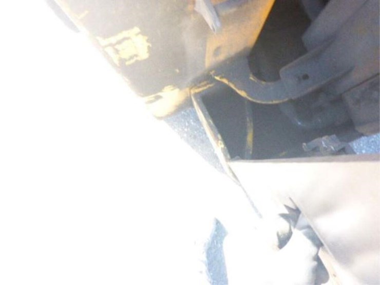 2008-volvo-mc70b-image-20