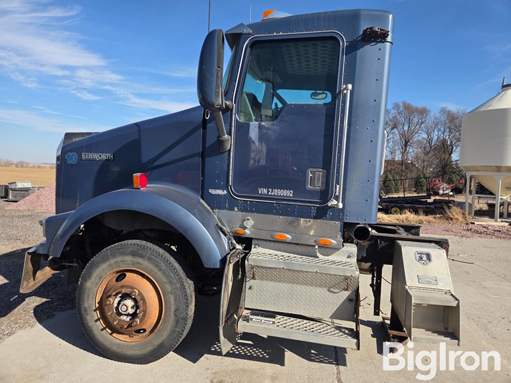 2002-kenworth-t800-image-8