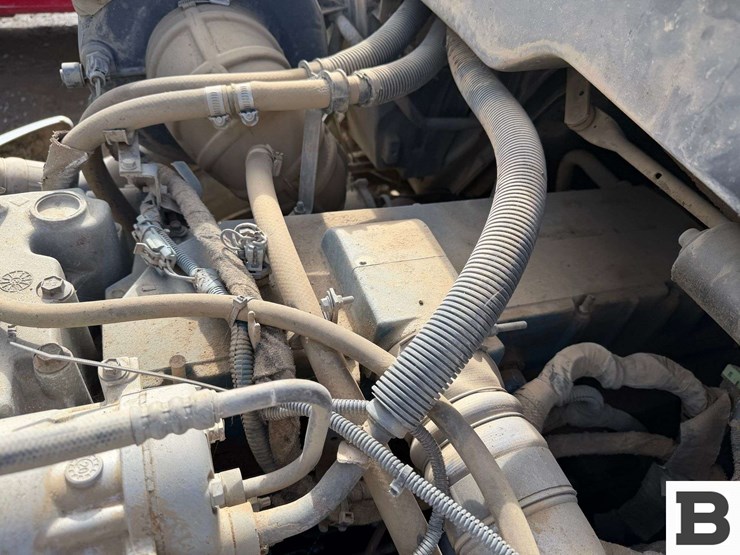 2003-international-durastar-4300-image-37