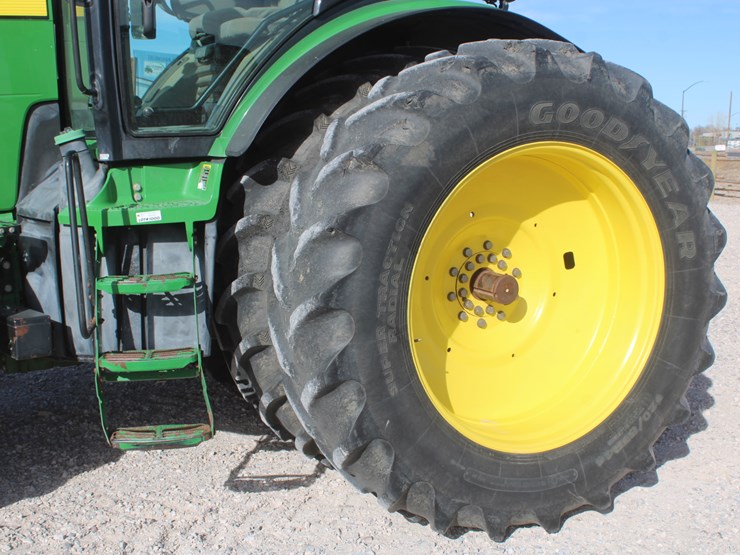 john-deere-8285r-image-18