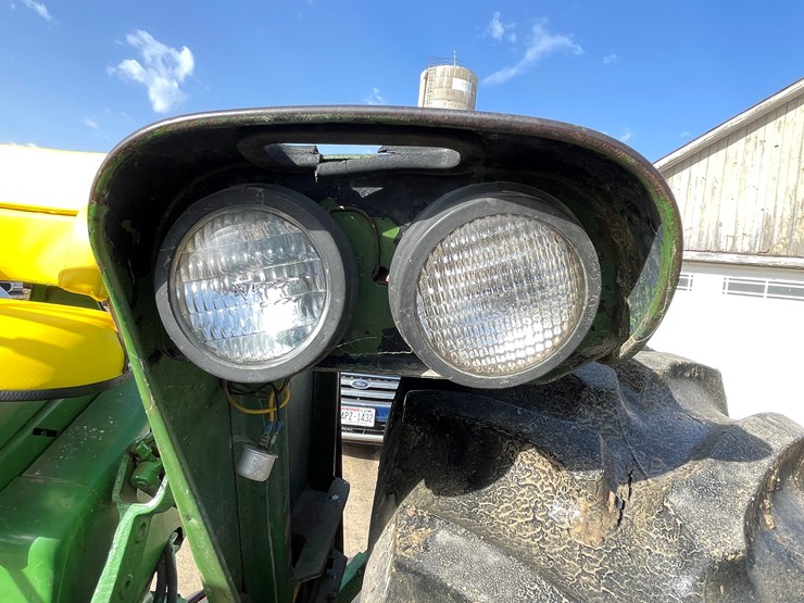 john-deere-4020-image-33