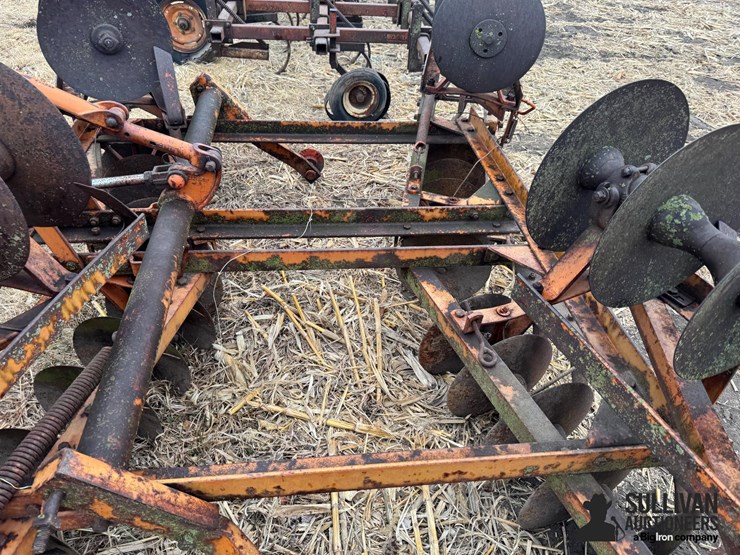 allis-chalmers-15'-disc-image-16