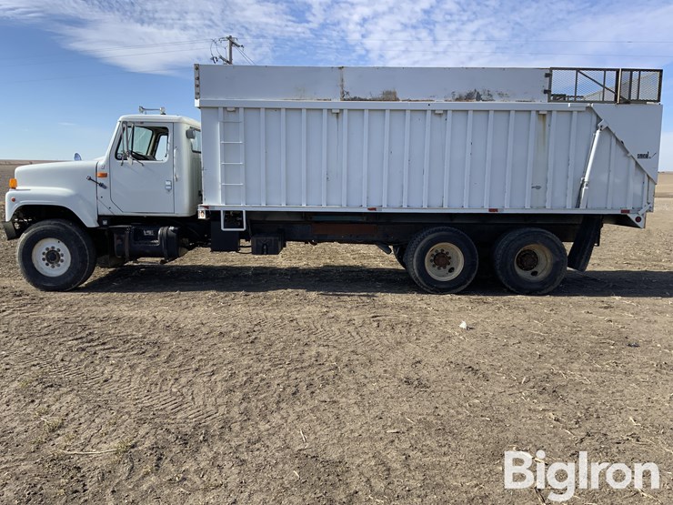 1998-international-f2574-image-8