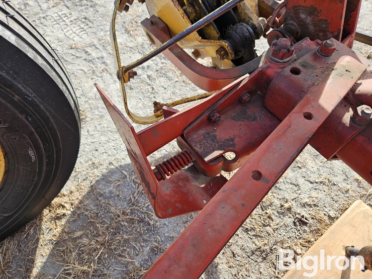 new-holland-456-image-18