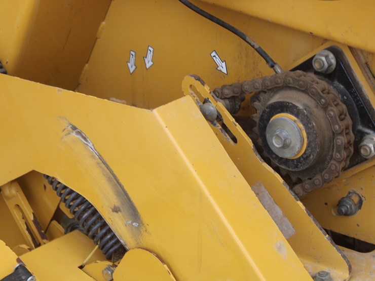 2005-vermeer-605m-image-29