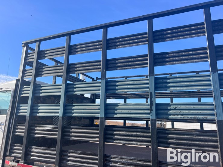 2009-kenworth-t370-image-17