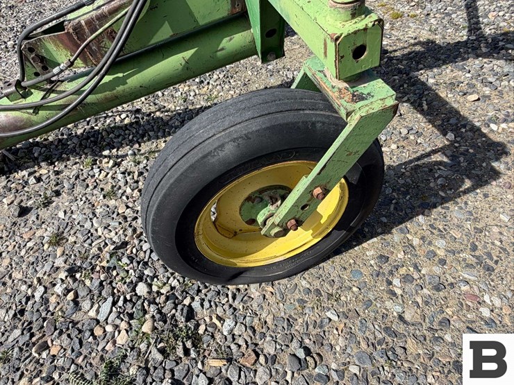 john-deere-935-image-9