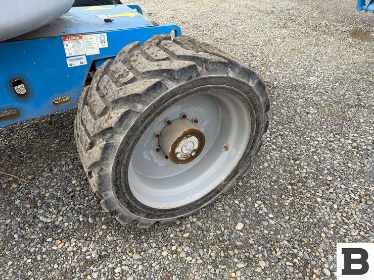 2012-genie-z45/25j-image-24