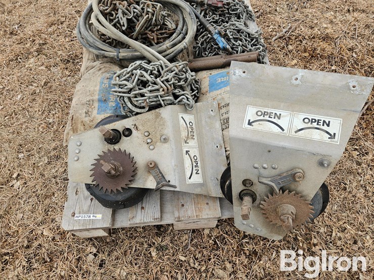 tire-chains-&-other-truck/trailer-parts-image-12