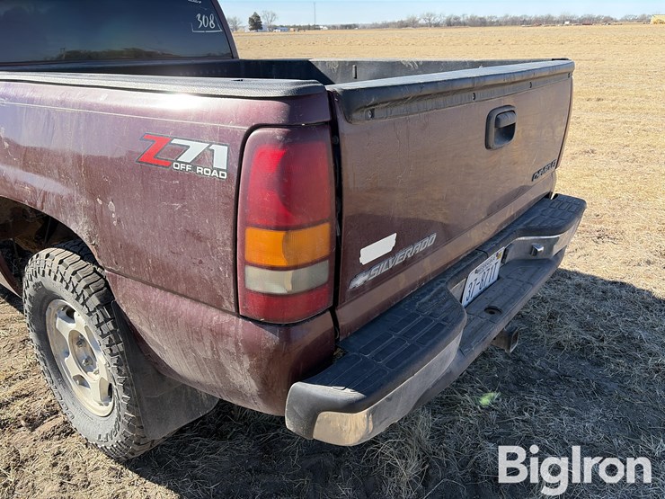2000-chevrolet-silverado-1500-z71-image-13