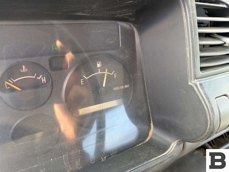 1999-isuzu-npr-image-47