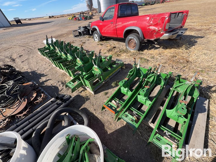 john-deere-12-image-7