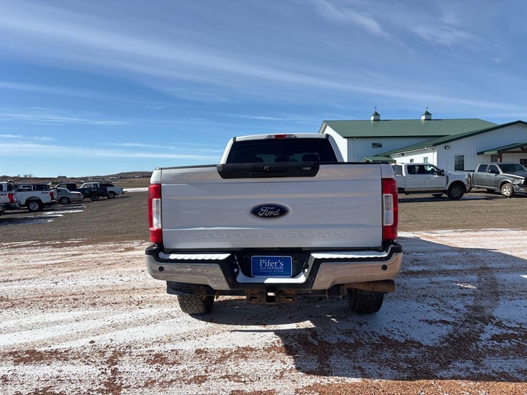 2018-ford-f250-image-7