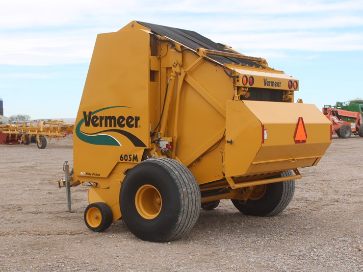 2005-vermeer-605m-image-9