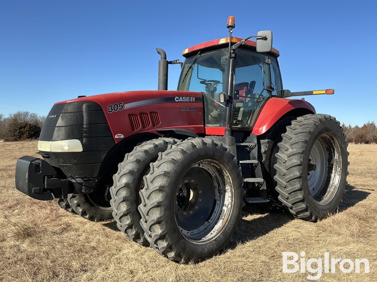 2007-case-ih-magnum-305-image-1
