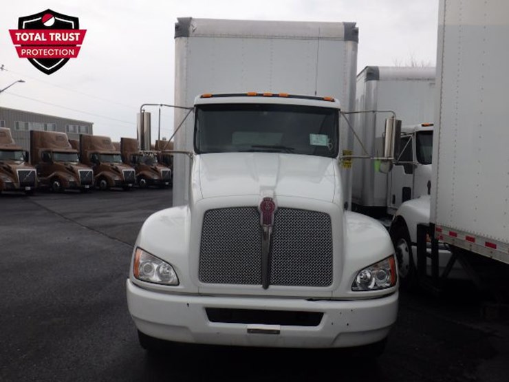 2022-kenworth-t270-image-2