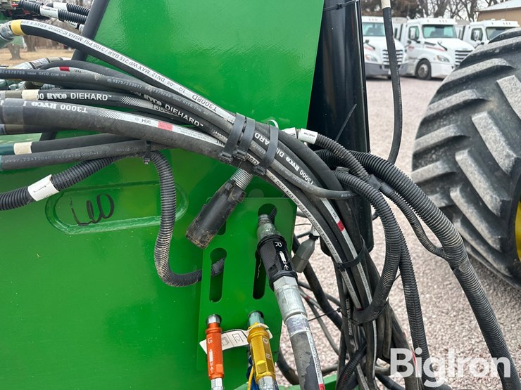 2024-john-deere-db60-image-20