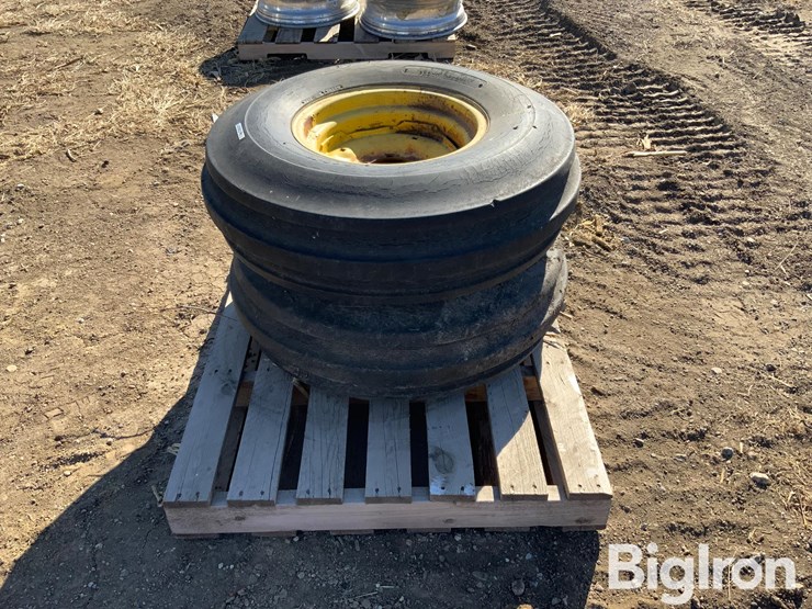 john-deere-10-image-8