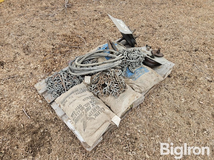 tire-chains-&-other-truck/trailer-parts-image-1