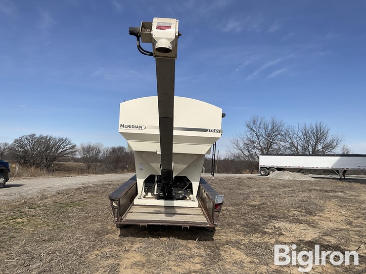 2013-meridian-375rt-image-6