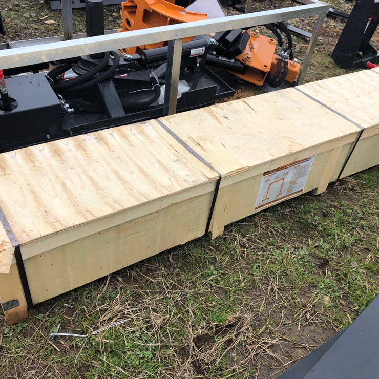 #38 • 5000 lb GANTRY CRANE