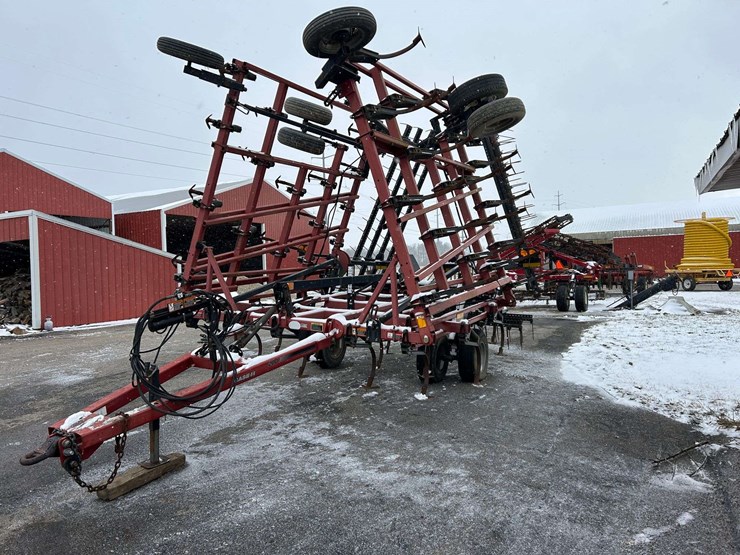 case-ih-200-image-3