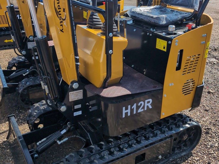 cfg-industrial-mini-excavator---h12r-image-3