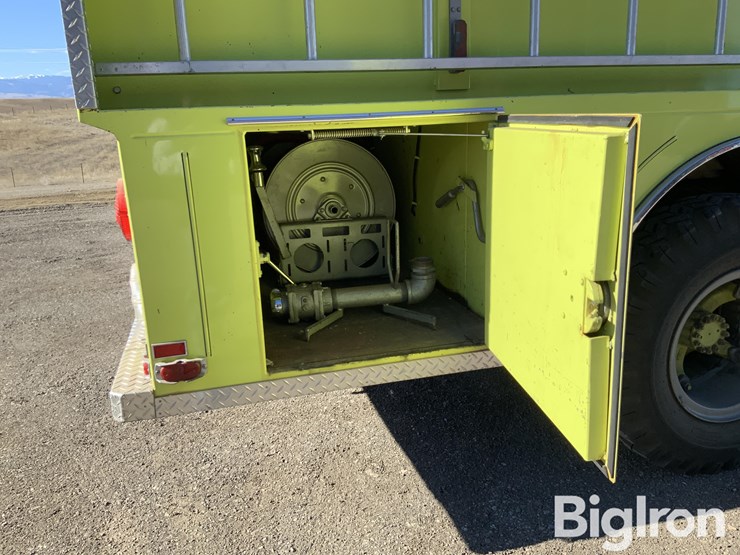 1979-ford-900-image-16