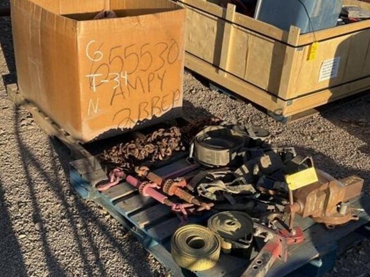 (2)-pallets-of-misc-image-2