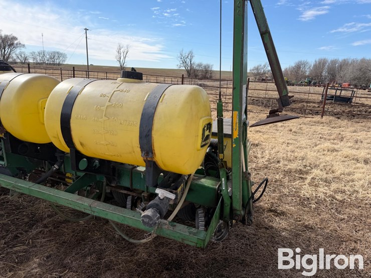 john-deere-7200-image-9