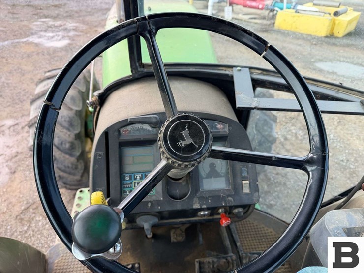 1989-john-deere-4755-image-39
