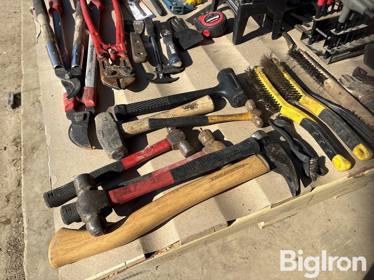 skid-of-shop-tools-image-14