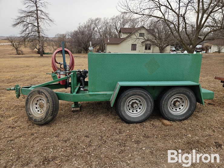 t/a-750-gal-fuel-trailer-image-8