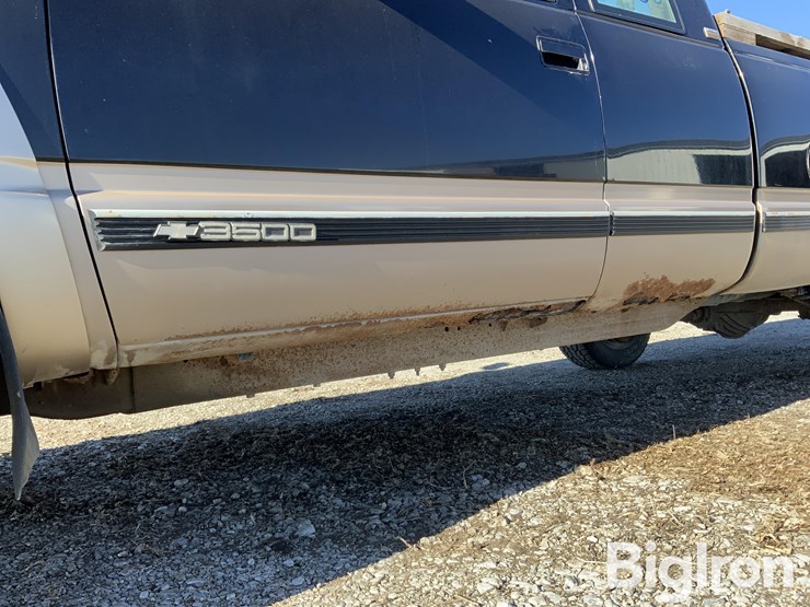 1993-chevrolet-silverado-3500-image-15