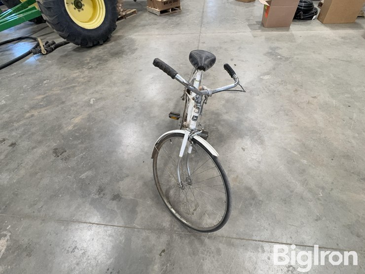 john-deere-5-image-2