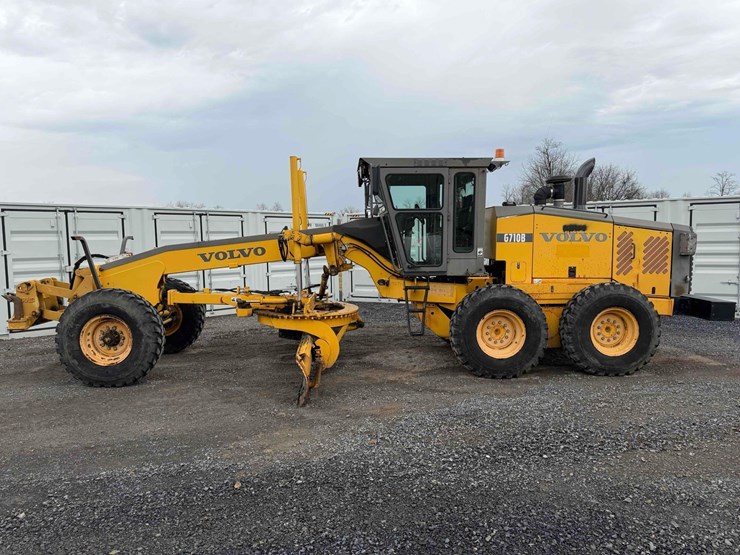 2005-volvo-g710b-image-2